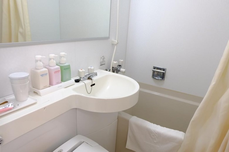 Hotel Annex Check In Shimbashi