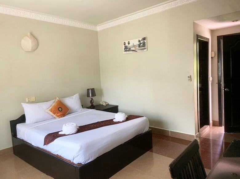 Hostal Tanei Guesthouse