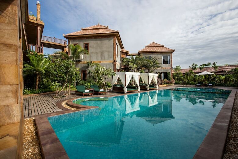 Hotel Model Angkor Resort &amp; Residence