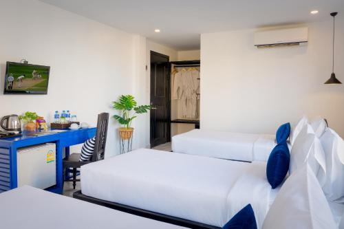 Popular Boutique Hotel