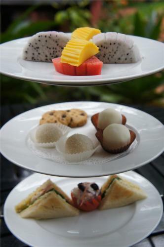 Angkor Howard Hotel