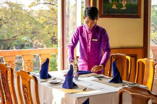 Ta Prohm Hotel