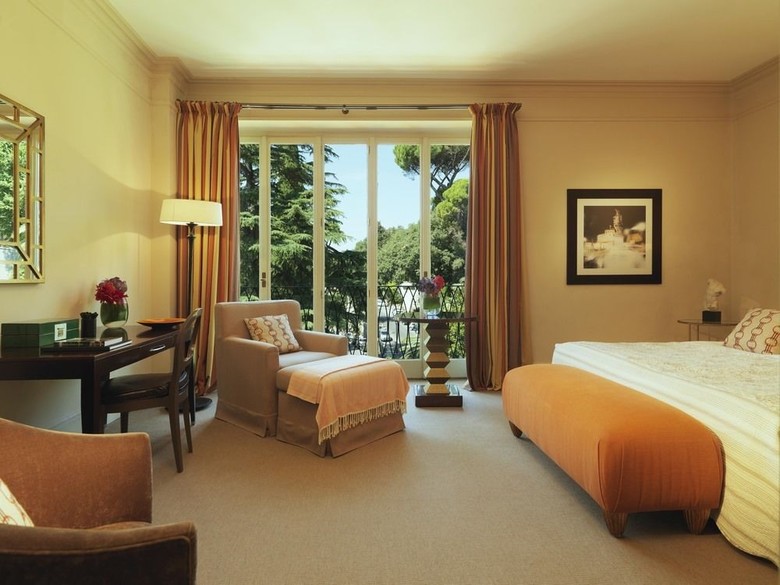 Hotel De Russie