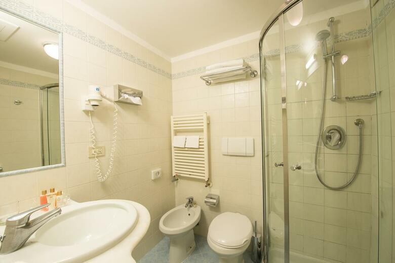 Hotel Savoia & Jolanda