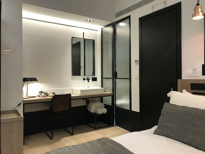 Niki Athens Hotel