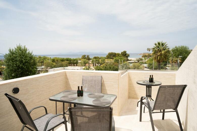 Parthenis Hotel