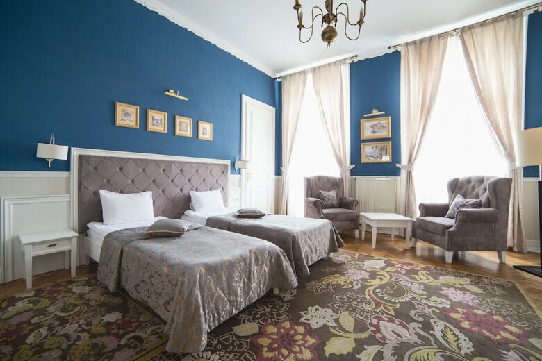 Modern Art Hotel