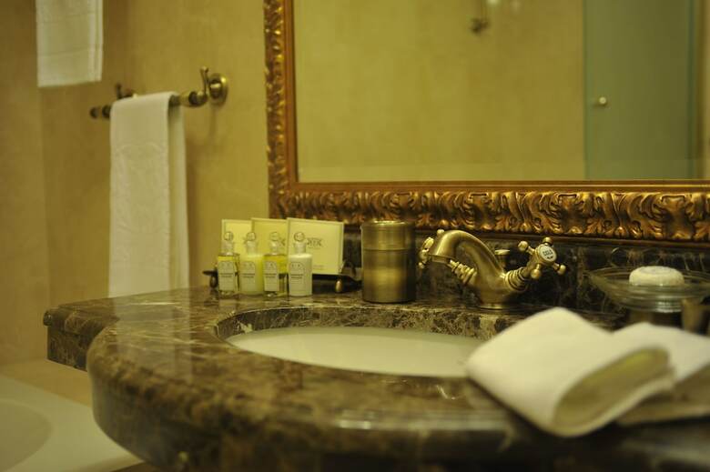 Nobilis Hotel