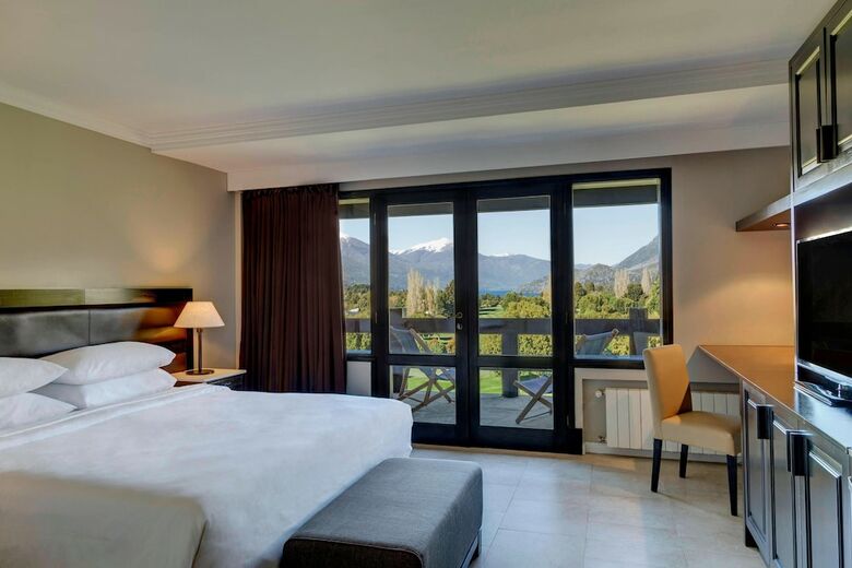 Hotel Arelauquen Lodge