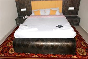 Hostal Hotel Adore Inn