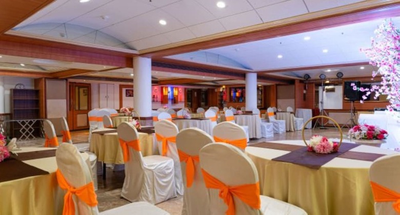 Aparthotel The Emerald - Hotel & Executive Apartments