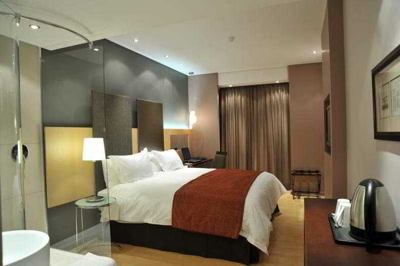 Protea Hotel Or Tambo Airport