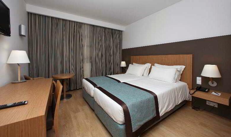 Hotel Mercure Lisboa Almada