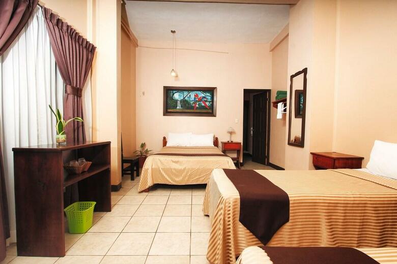 Hotel Las Colinas