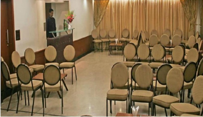 Hotel Diplomat
