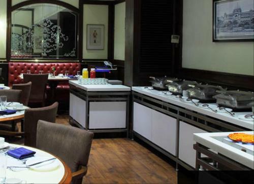 Regency Hotel