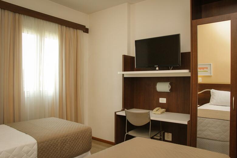 Hotel Bristol Centro C�vico