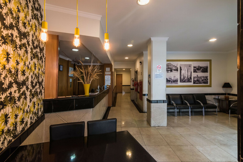 Cinel�ndia Hotel