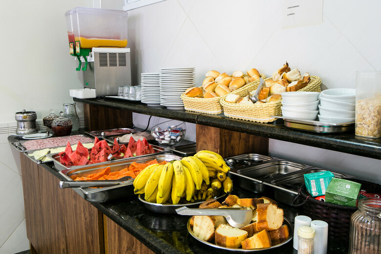 Cinel�ndia Hotel