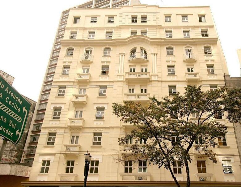 Cinel�ndia Hotel