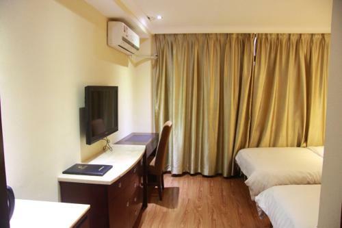 Lu Jiang Tian Yue Hotel