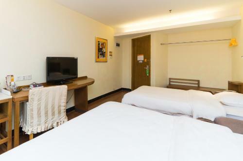 Hotel Yile Road Garden Inn