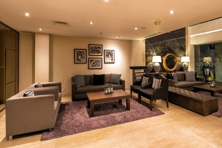 Oria Hotel