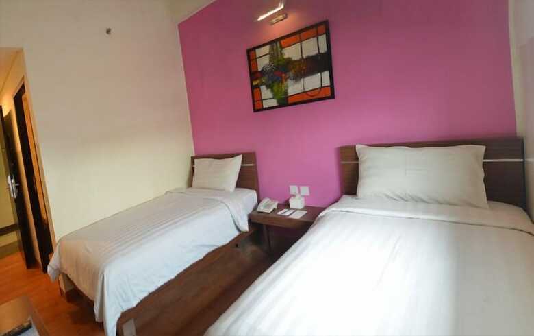 World Hotel Jakarta