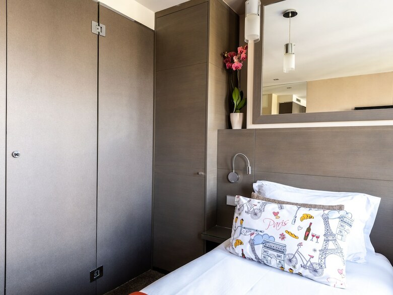 Hotel H�tel Minerve Paris