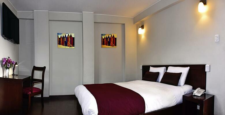 Hotel Mansi�n Riviera
