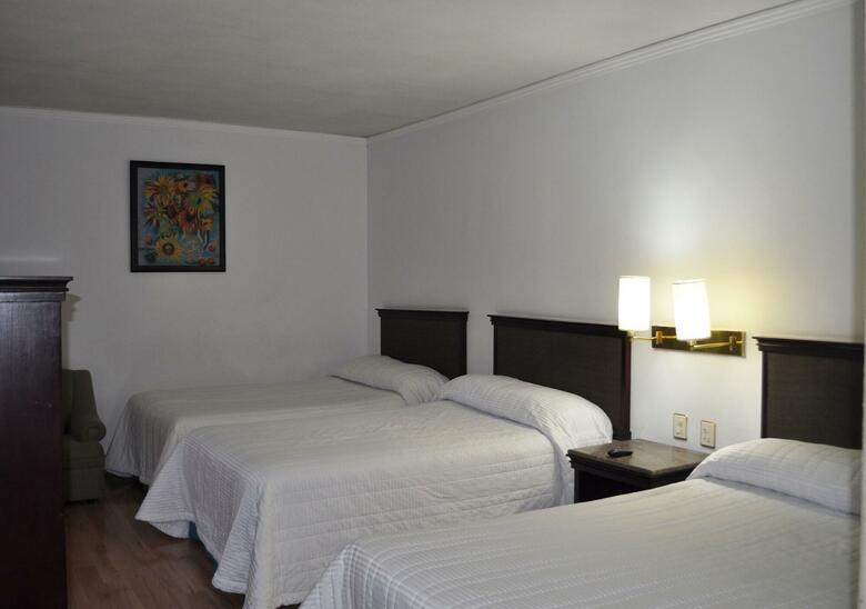 Hotel Arroyo De La Plata