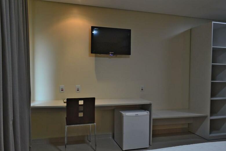 Golden Plaza Hotel