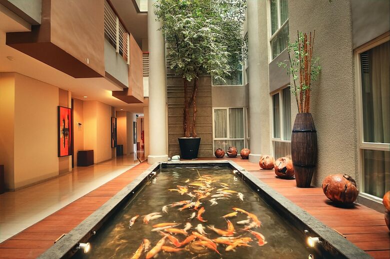 Hotel Avissa Suites