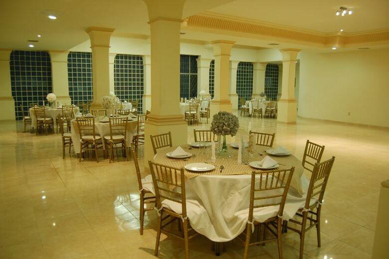 Hotel Savoy Express Torre�n