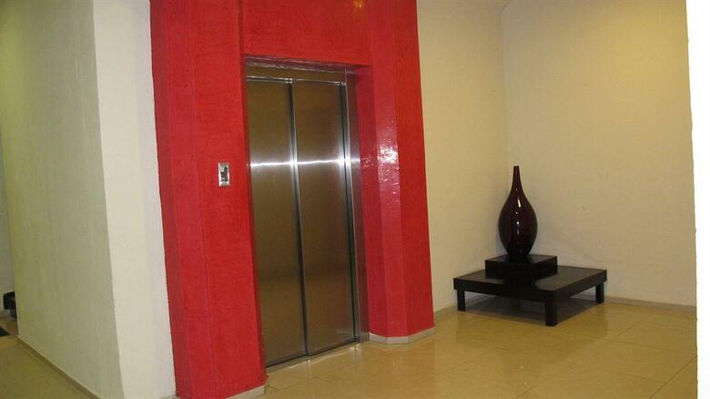 Hotel Grand Marlon
