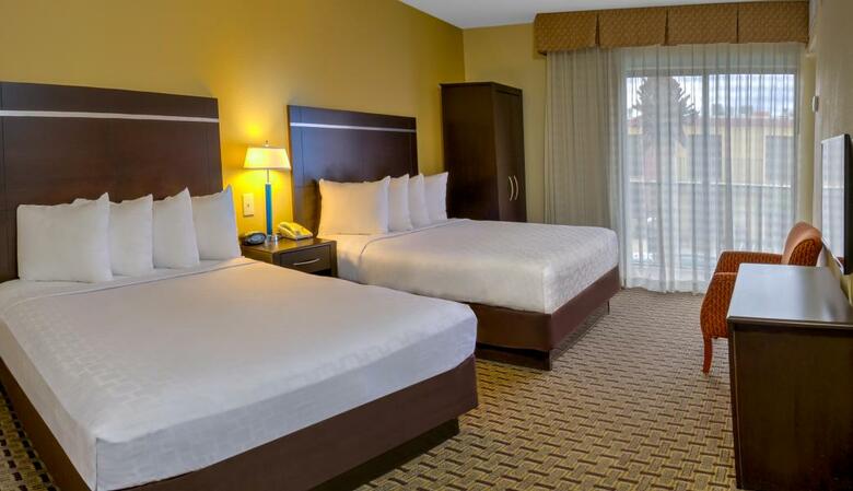Midpointe Hotel By Rosen Hotels And Resorts