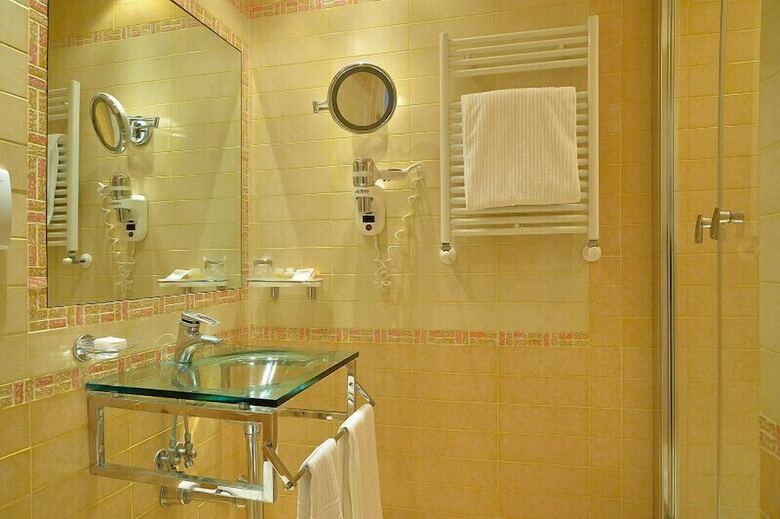 Hotel Homs
