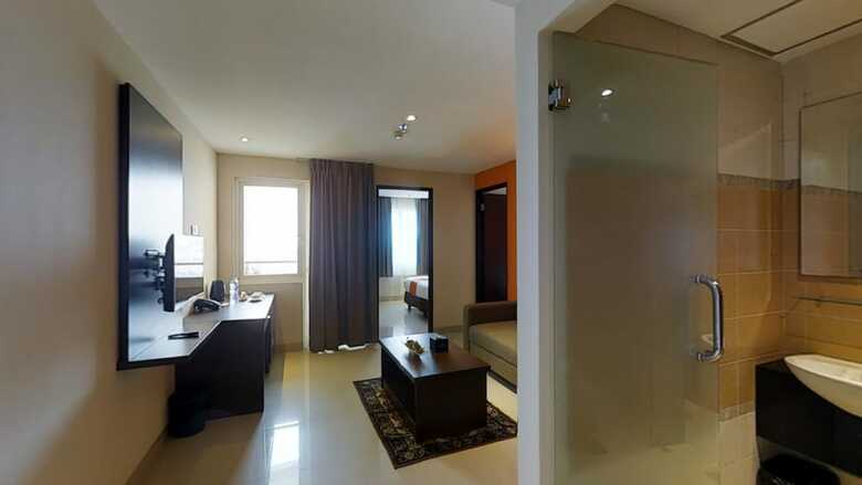 Hotel The Gloria Suites Jakarta
