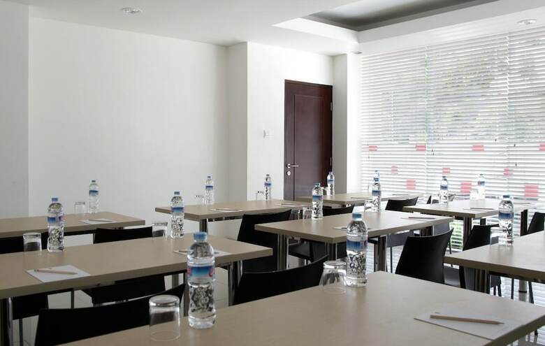 Amaris Hotel Tendean