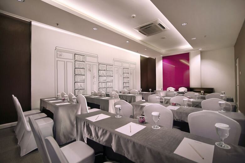 Favehotel Melawai