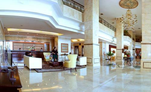 Grand Cempaka Hotel