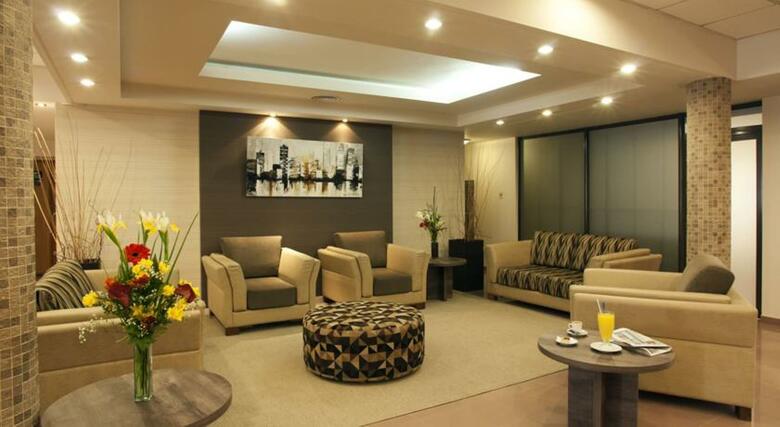 Hotel Land Express Neuqu�n