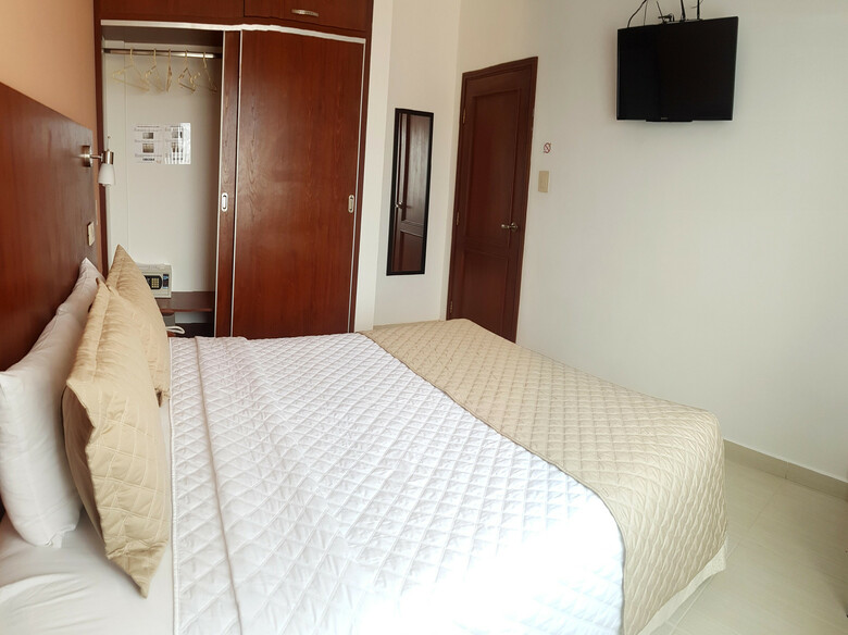 Aparthotel Premium Suites Equipetrol