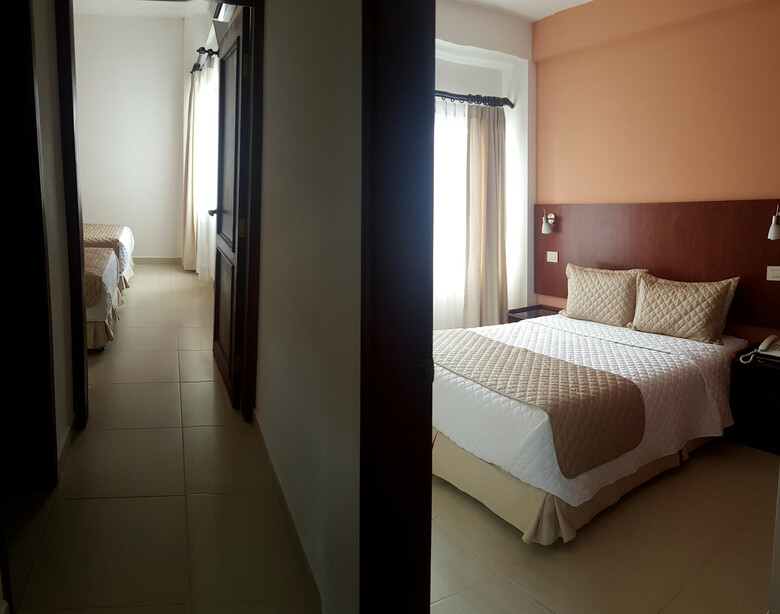 Aparthotel Premium Suites Equipetrol