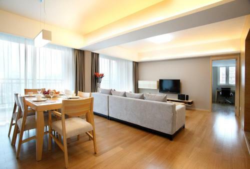 Yuwa Hotel