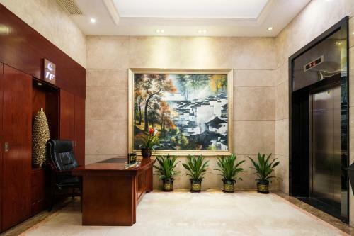Gorgeous Hotel