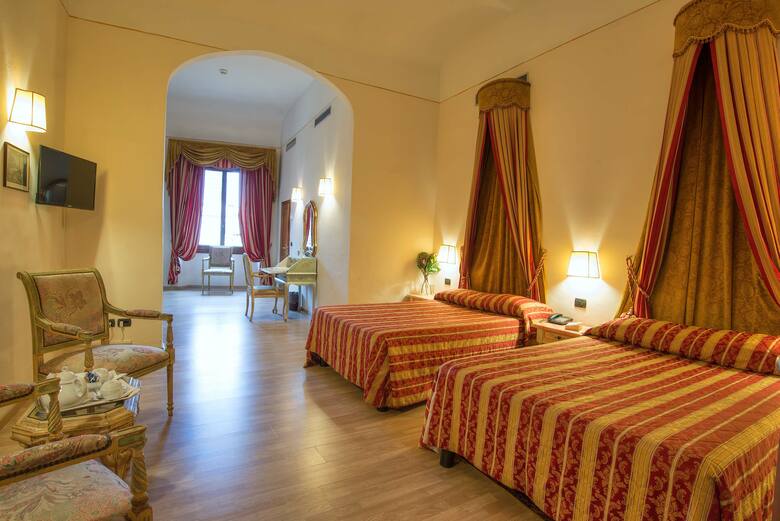 Hotel Paris