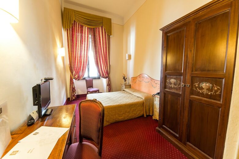 Hotel Paris
