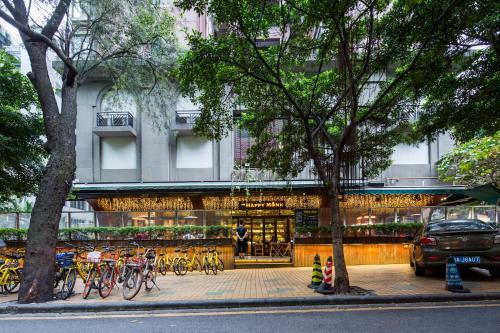 Aparthotel Estay Apartments