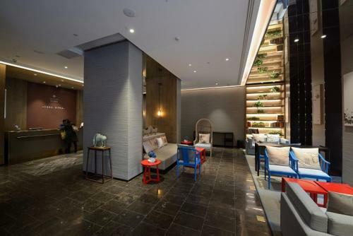 Guangzhou Xuelong Hotel
